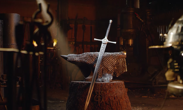 發稿照片/Excalibur傳奇聖劍%20鍛造過程全球大公開重現王者風範.png